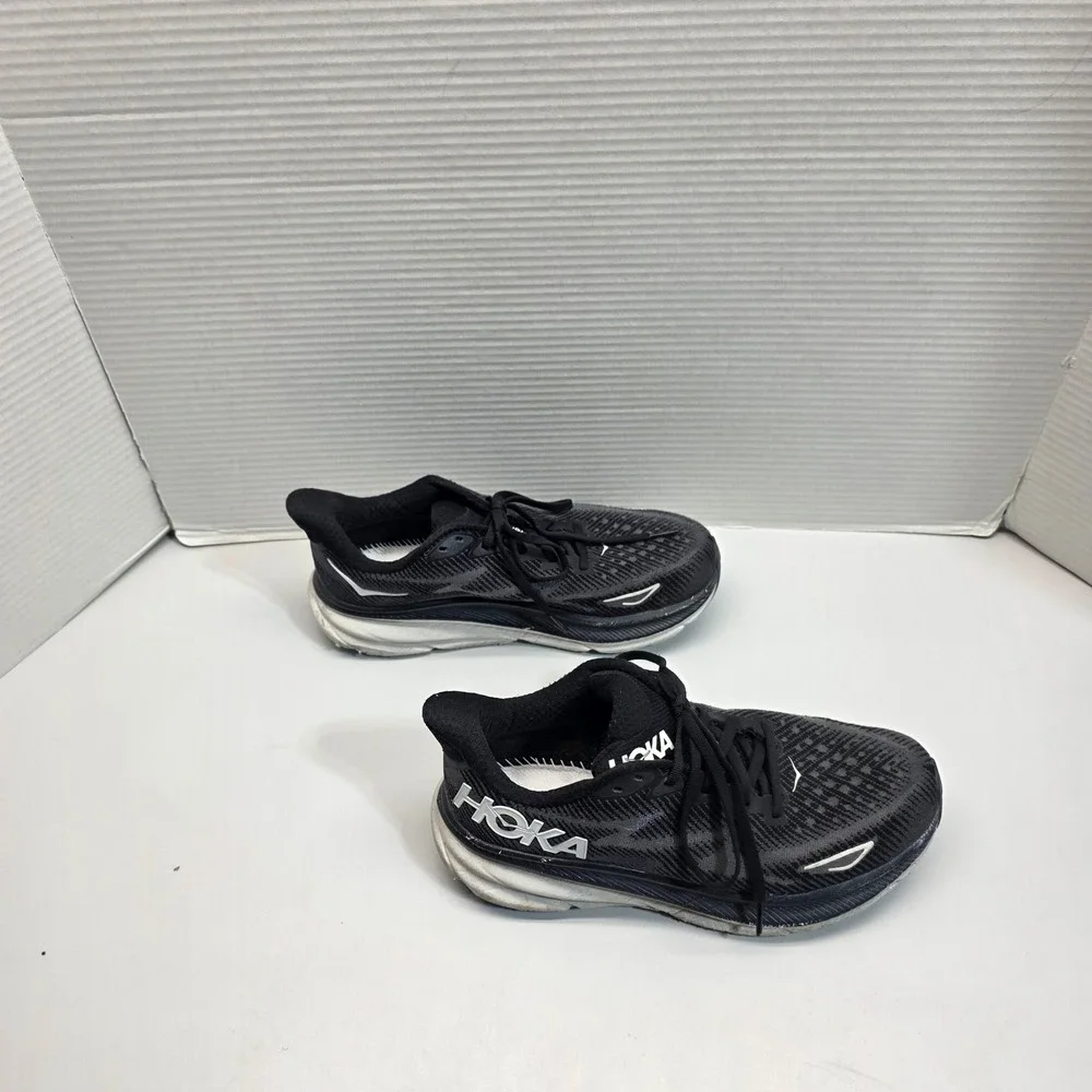 Hoka Clifton 9 Mens Black White Running Shoes Sneakers‎ 1127895 BWHT Size 7D